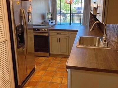 6 Royal Palm Way, Boca Raton, FL 33432