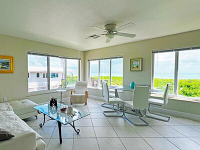 3541 NE Ocean Boulevard, Jensen Beach, FL 34957