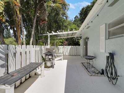 1329 Chippewa Street, Jupiter, FL 33458