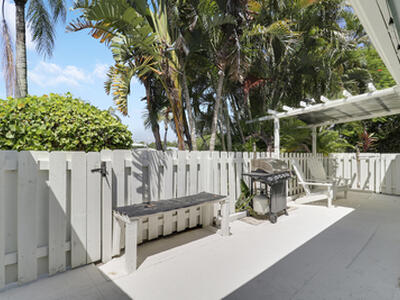 1329 Chippewa Street, Jupiter, FL 33458