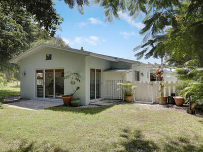 1329 Chippewa Street, Jupiter, FL 33458