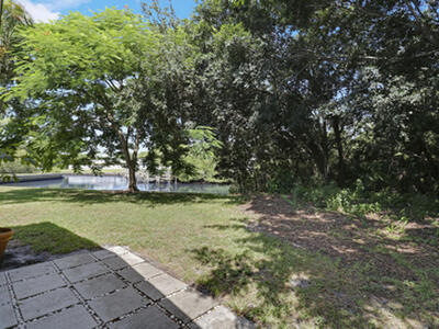 1329 Chippewa Street, Jupiter, FL 33458