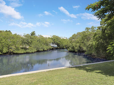 1329 Chippewa Street, Jupiter, FL 33458