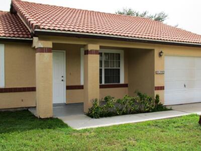 2832 SW Ann Arbor Road, Port Saint Lucie, FL 34953