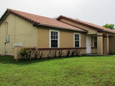 2832 SW Ann Arbor Road, Port Saint Lucie, FL 34953