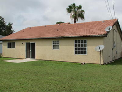 2832 SW Ann Arbor Road, Port Saint Lucie, FL 34953