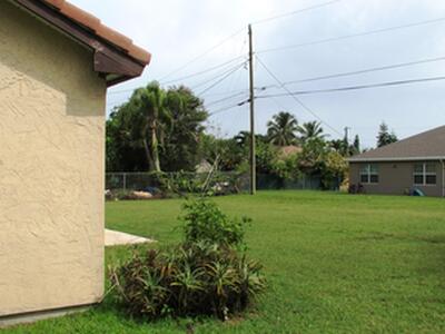 2832 SW Ann Arbor Road, Port Saint Lucie, FL 34953