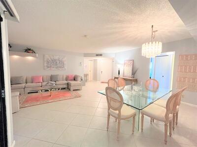 3101 Lucerne Park Drive, Greenacres, FL 33467