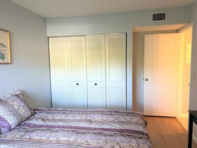 3101 Lucerne Park Drive, Greenacres, FL 33467