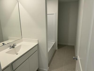 664 Carlyle Way, Fort Pierce, FL 34947