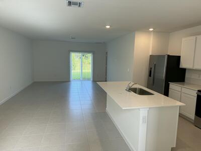 664 Carlyle Way, Fort Pierce, FL 34947