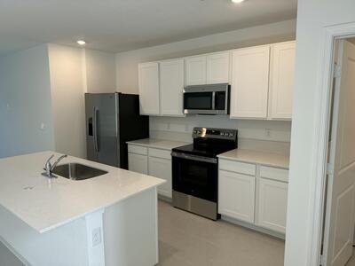 664 Carlyle Way, Fort Pierce, FL 34947