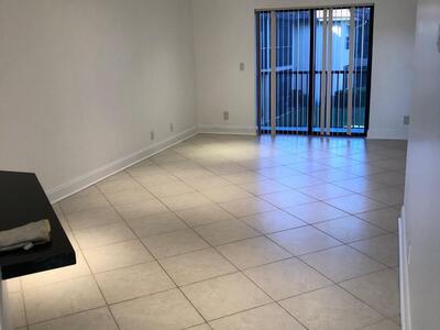 21911 Lake Forest Circle, Boca Raton, FL 33433