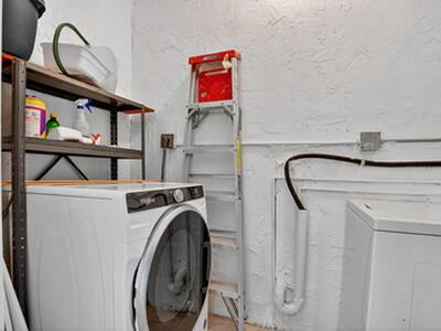 708 Lago Road, Delray Beach, FL 33445