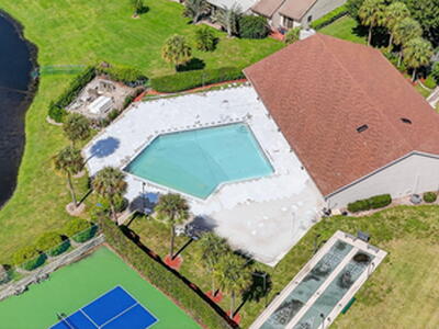 708 Lago Road, Delray Beach, FL 33445