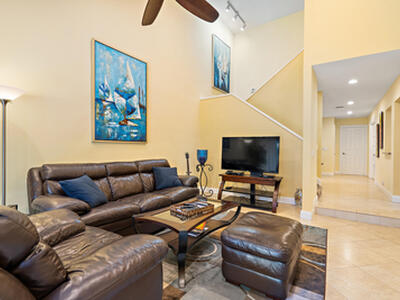 49 Balfour Road, Palm Beach Gardens, FL 33418