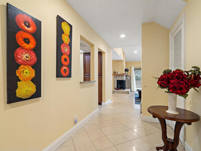 49 Balfour Road, Palm Beach Gardens, FL 33418