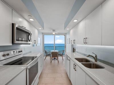 3360 S Ocean Boulevard, Palm Beach, FL 33480