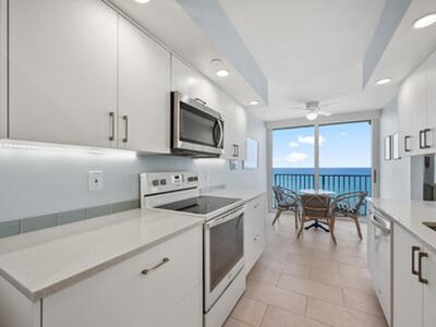 3360 S Ocean Boulevard, Palm Beach, FL 33480