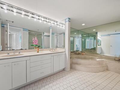 3360 S Ocean Boulevard, Palm Beach, FL 33480