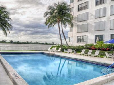 2860 S Ocean Boulevard, Palm Beach, FL 33480