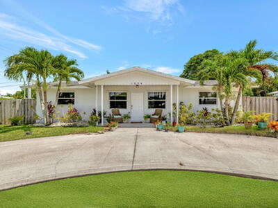 1894 SE Lafayette Street