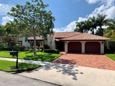 2570 NW 27th Street