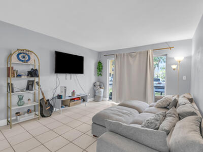 470 NW 20th Street, Boca Raton, FL 33431