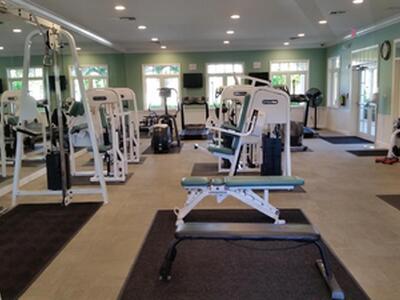 37 Harbour Isle Drive E, Fort Pierce, FL 34949