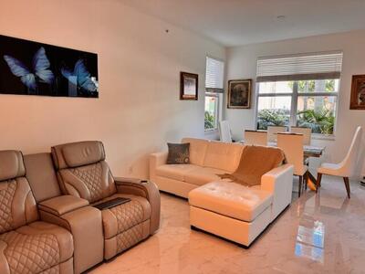 804 E Windward Way, Lantana, FL 33462