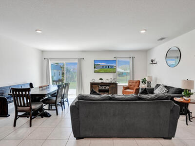 1744 SE Blackwell Drive, Port Saint Lucie, FL 34953