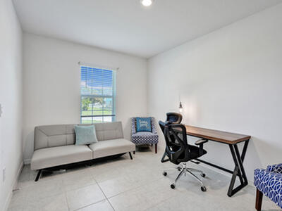 1744 SE Blackwell Drive, Port Saint Lucie, FL 34953