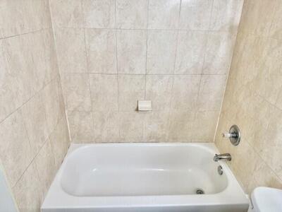 550 SW 2nd Avenue, Boca Raton, FL 33432