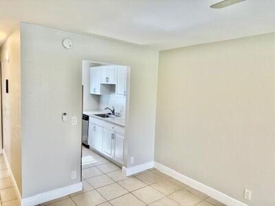 550 SW 2nd Avenue, Boca Raton, FL 33432