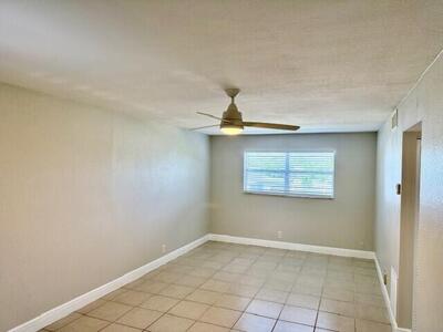 550 SW 2nd Avenue, Boca Raton, FL 33432