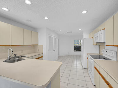 17094 Boca Club Boulevard, Boca Raton, FL 33487