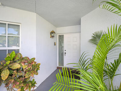 17094 Boca Club Boulevard, Boca Raton, FL 33487