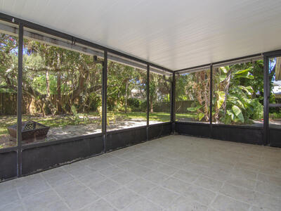 915 Marigold Lane, Vero Beach, FL 32963