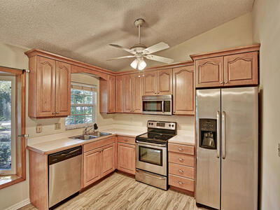 915 Marigold Lane, Vero Beach, FL 32963