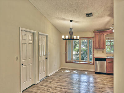 915 Marigold Lane, Vero Beach, FL 32963