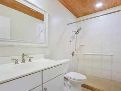 1900 S Kanner Highway, Stuart, FL 34994