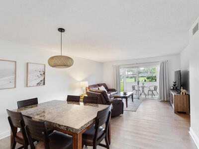 20 Abbey Lane, Delray Beach, FL 33446