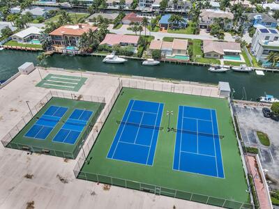 859 Jeffery Street, Boca Raton, FL 33487