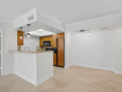 99 SE Mizner Boulevard, Boca Raton, FL 33432