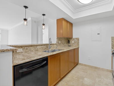 99 SE Mizner Boulevard, Boca Raton, FL 33432