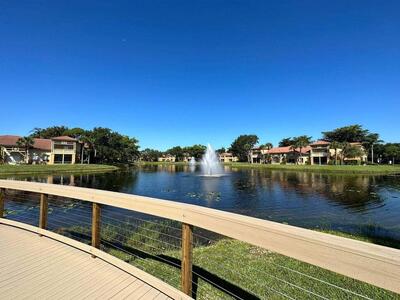 4863 Via Palm Lake, West Palm Beach, FL 33417