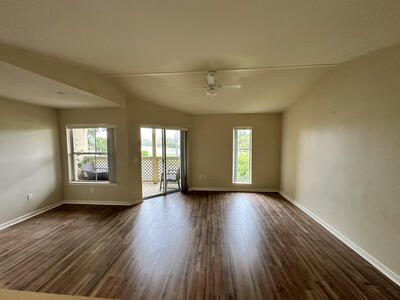 4863 Via Palm Lake, West Palm Beach, FL 33417