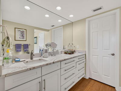 16941 Waterbend Drive, Jupiter, FL 33477