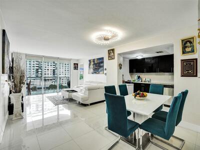 18061 Biscayne Boulevard, Aventura, FL 33160