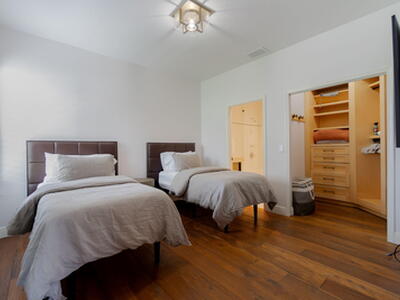 2402 Players Court, Wellington, FL 33414